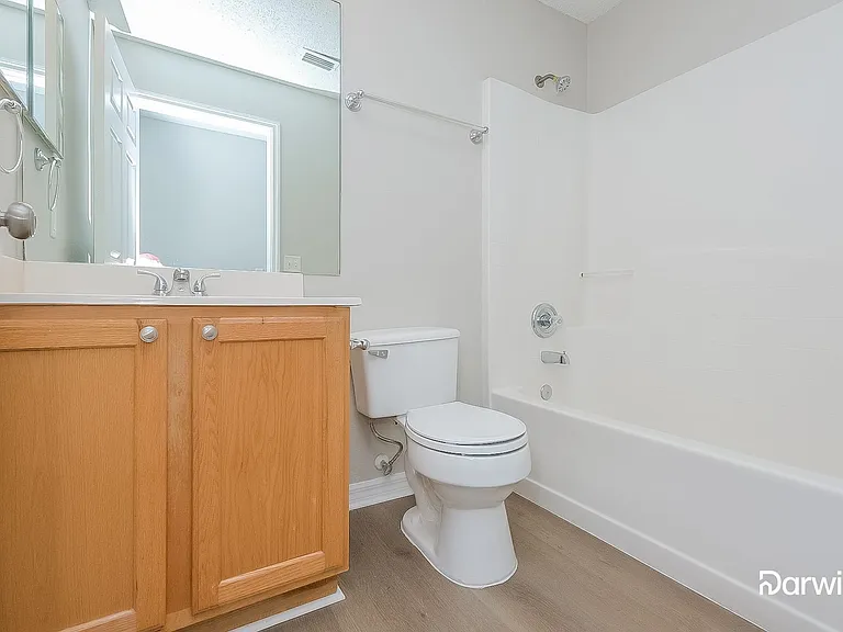 916 Stallion Way — Photo 14