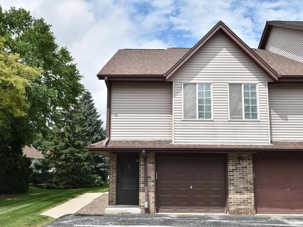 2051 South 102nd STREET #F, West Allis, WI 53227