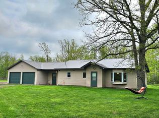 1418 320th Ave, Isle, MN 56342