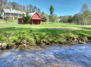 611 Snake Nation Rd, Blue Ridge, GA 30513