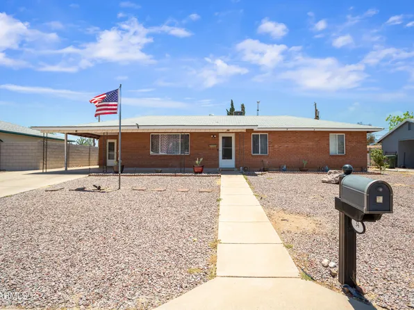 34 E FREIHAGE Drive, Sierra Vista, AZ 85635