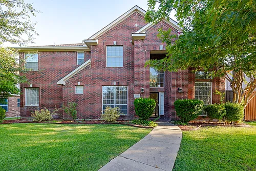 2404 Heather Glen Dr Photo 1