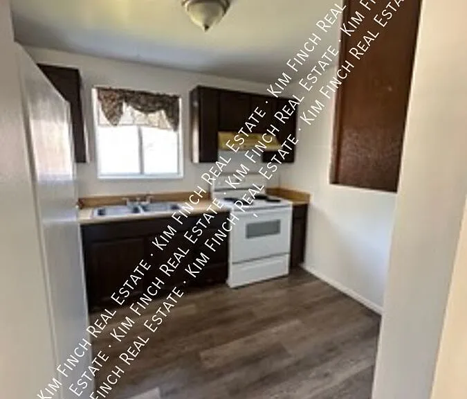 733 S Stubbs Ave #2 — Photo 5