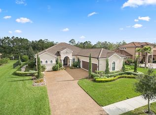 1010 Stella Vara Dr, Lutz, FL 33548