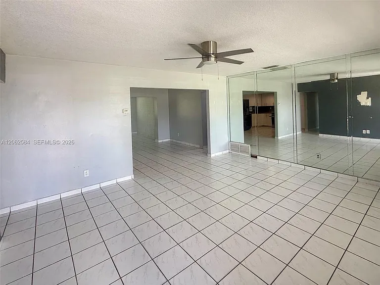 7710 NW 5th St — Photo 3