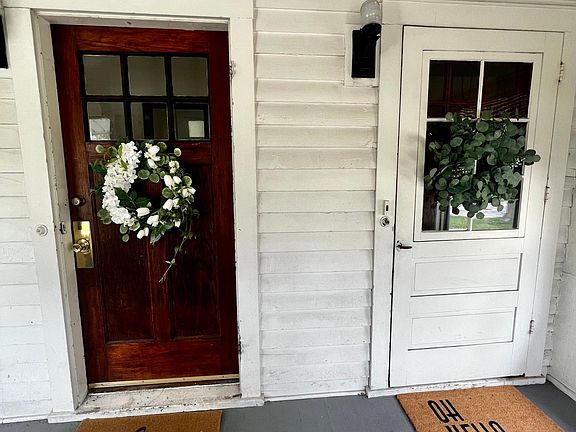 3rd image of 1249 Elm Lawn St