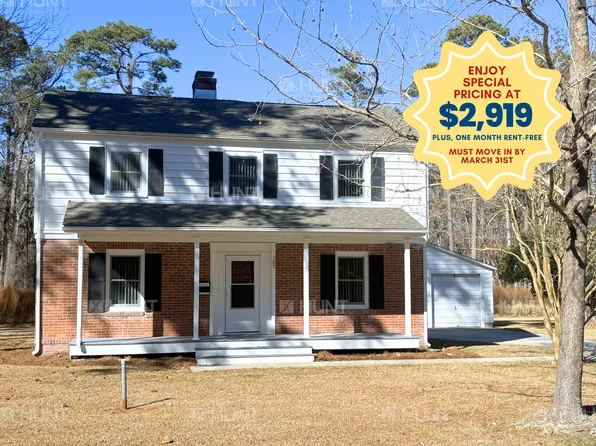 305 Jefferson Dr, Havelock, NC 28532