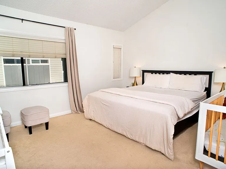 18200 Andrea Cir S #3 — Photo 9