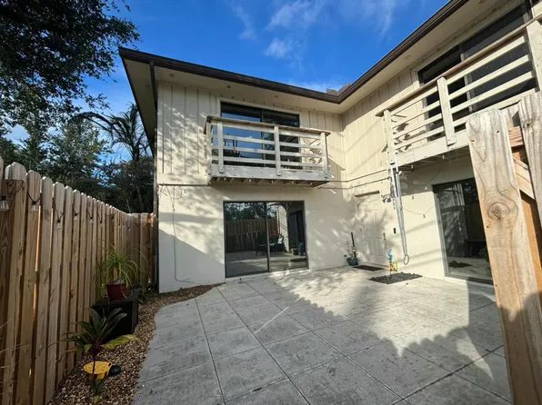 2811 Stoneway Lane #B, Fort Pierce, FL 34982