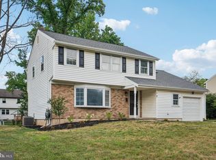 2434 Yellowstone Rd, Cinnaminson, NJ 08077