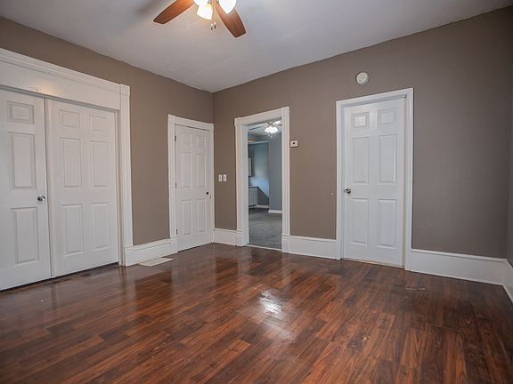 4th image of 226 S London Ave #1