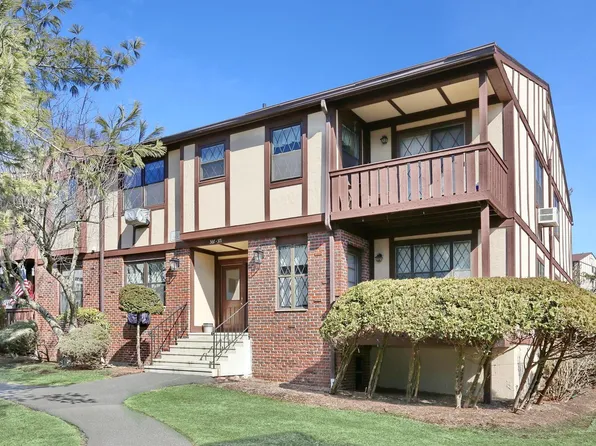 369 Sierra Vista Lane, Valley Cottage, NY 10989