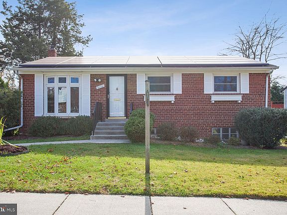 2nd image of 5110 Oakglen Dr