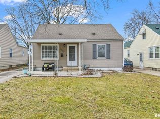 2857 S 3rd St, Southern View, IL 62703