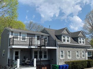 15 Webster Pl #2, West Newton, MA 02465