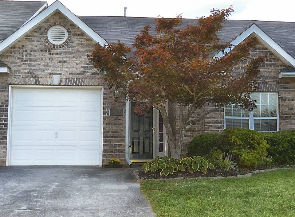1st image of 1519 Emerald Pointe Ln