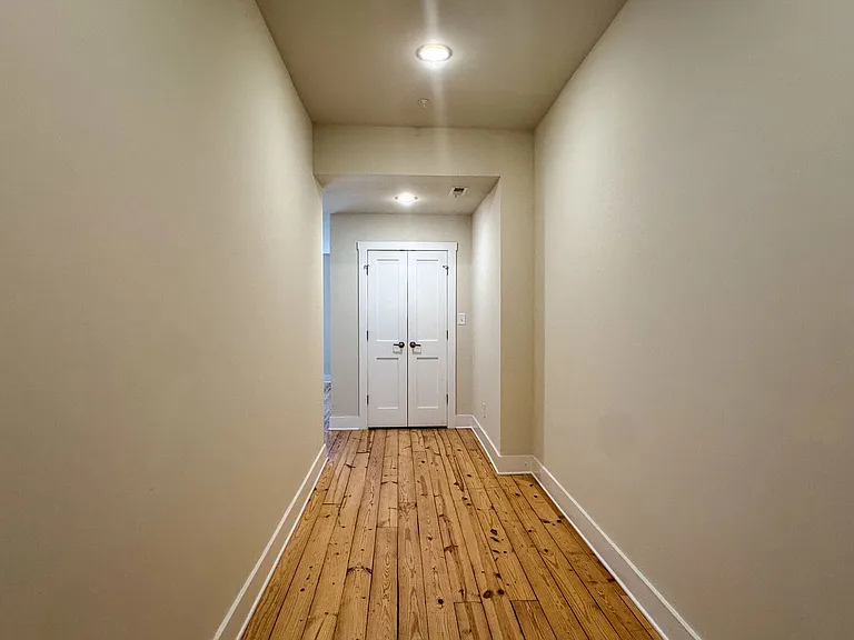 106 N Main St #2 — Photo 2