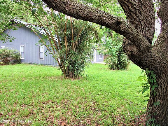 4th image of 14070 Antelope Ct