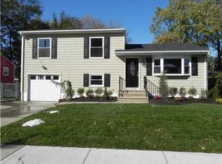 5 Eastlick Rd, Edison, NJ 08817