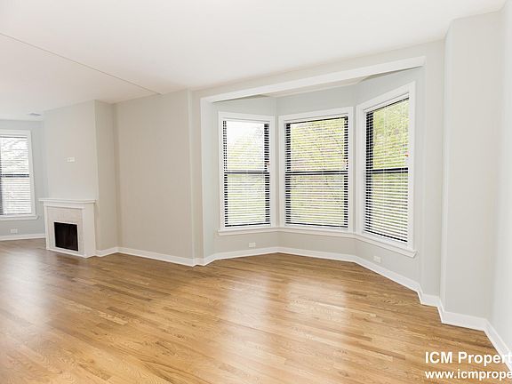 4th image of 2926 W Logan Blvd #2D