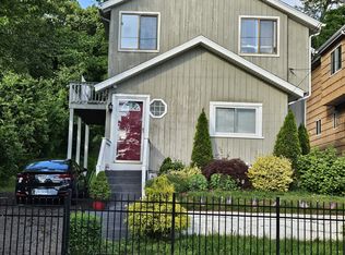 60 Robert St, Bridgeport, CT 06606