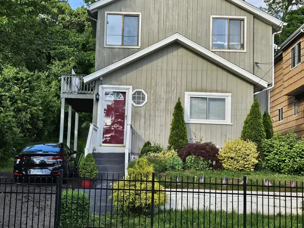 60 Robert Street, Bridgeport, CT 06606