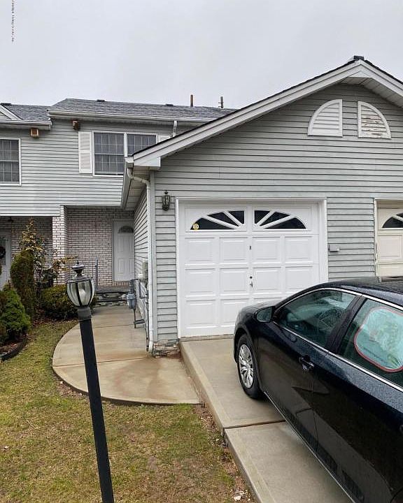 1st image of 29 Slayton Ave