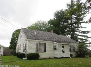 229 Skowhegan Rd, Fairfield, ME 04937