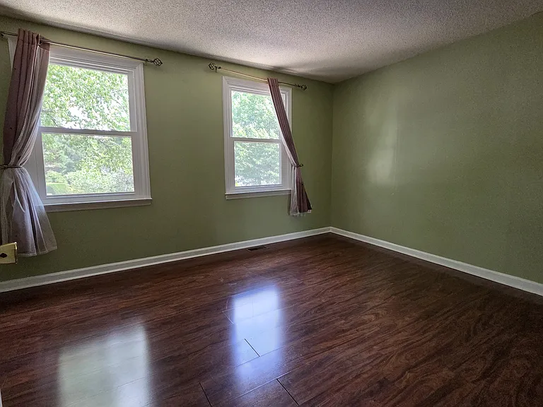 7719 Kingsberry Ct — Photo 14