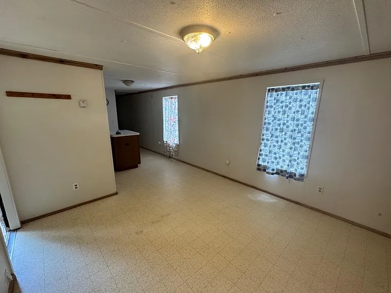 301 Whitetail Ln — Photo 10