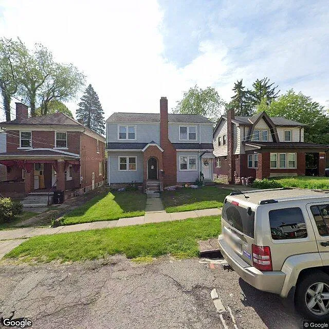 2 bed, 1.0 bath, 850 sqft, $1,000 — Photo 1