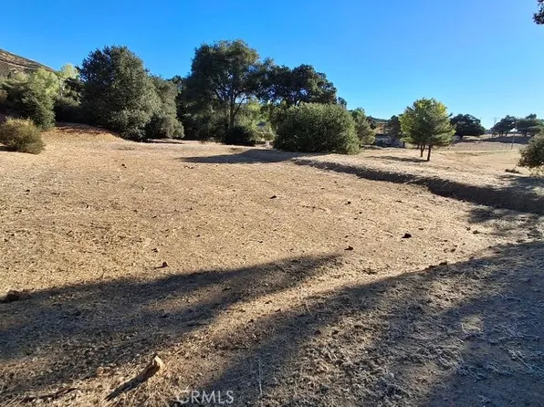 47515 Woodcliff Dr, Banning, CA 92220