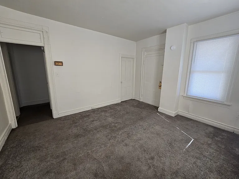 61 E Main St #4 — Photo 3