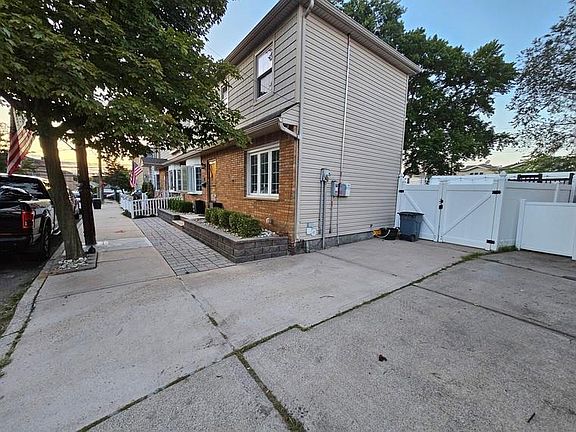 2nd image of 15 Church Ave