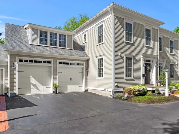 172 State St Unit 2, Newburyport, MA 01950