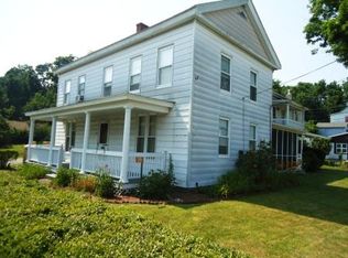 29 W Main St, Ware, MA 01082