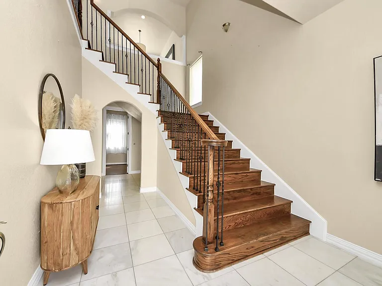 3507 Jackson St — Photo 5