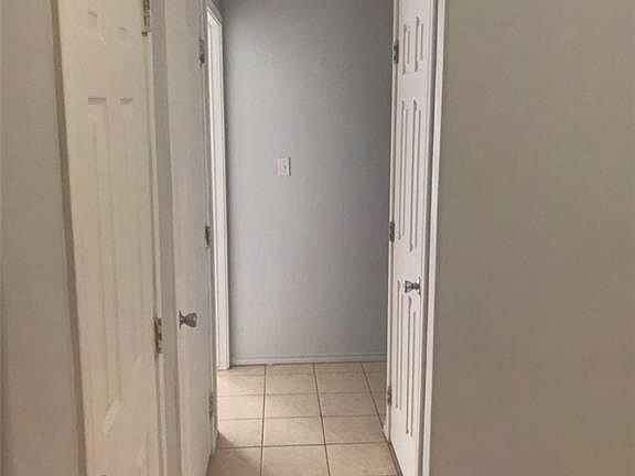 5th image of 2913 N 31st St