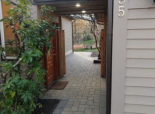 1995 Tigertail Rd, Eugene, OR 97405