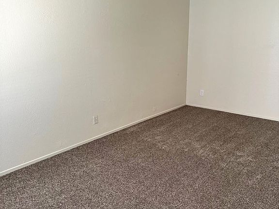 2nd image of 2609 Burlington Pl