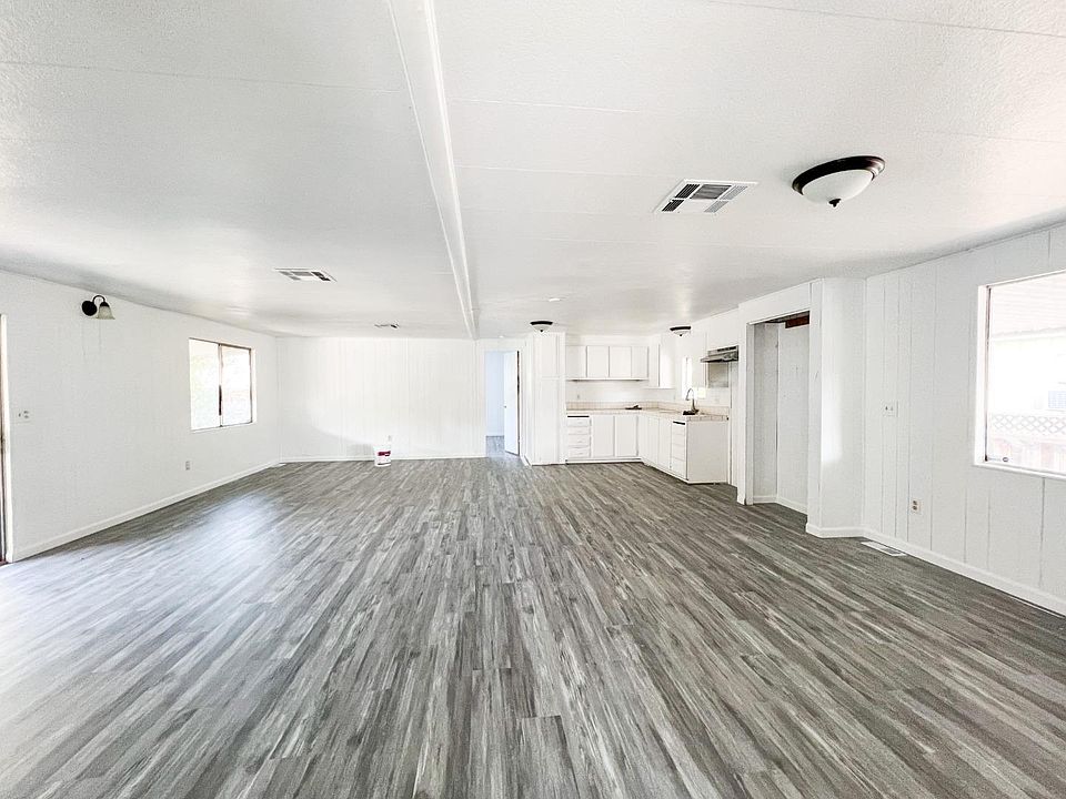 1st image of 4201 N 1st St #332