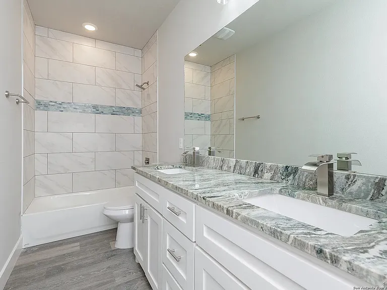 13970 Fortuna Bay Dr — Photo 35