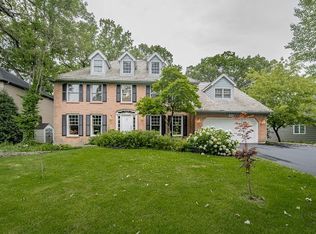 1859 River Ridge Cir, Naperville, IL 60565