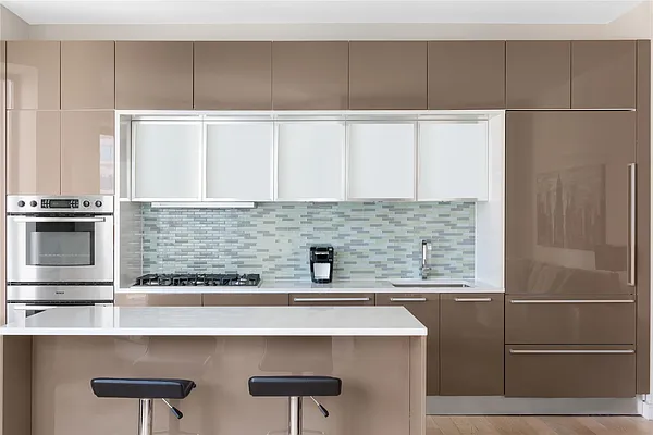 Rented by Douglas Elliman | media 25