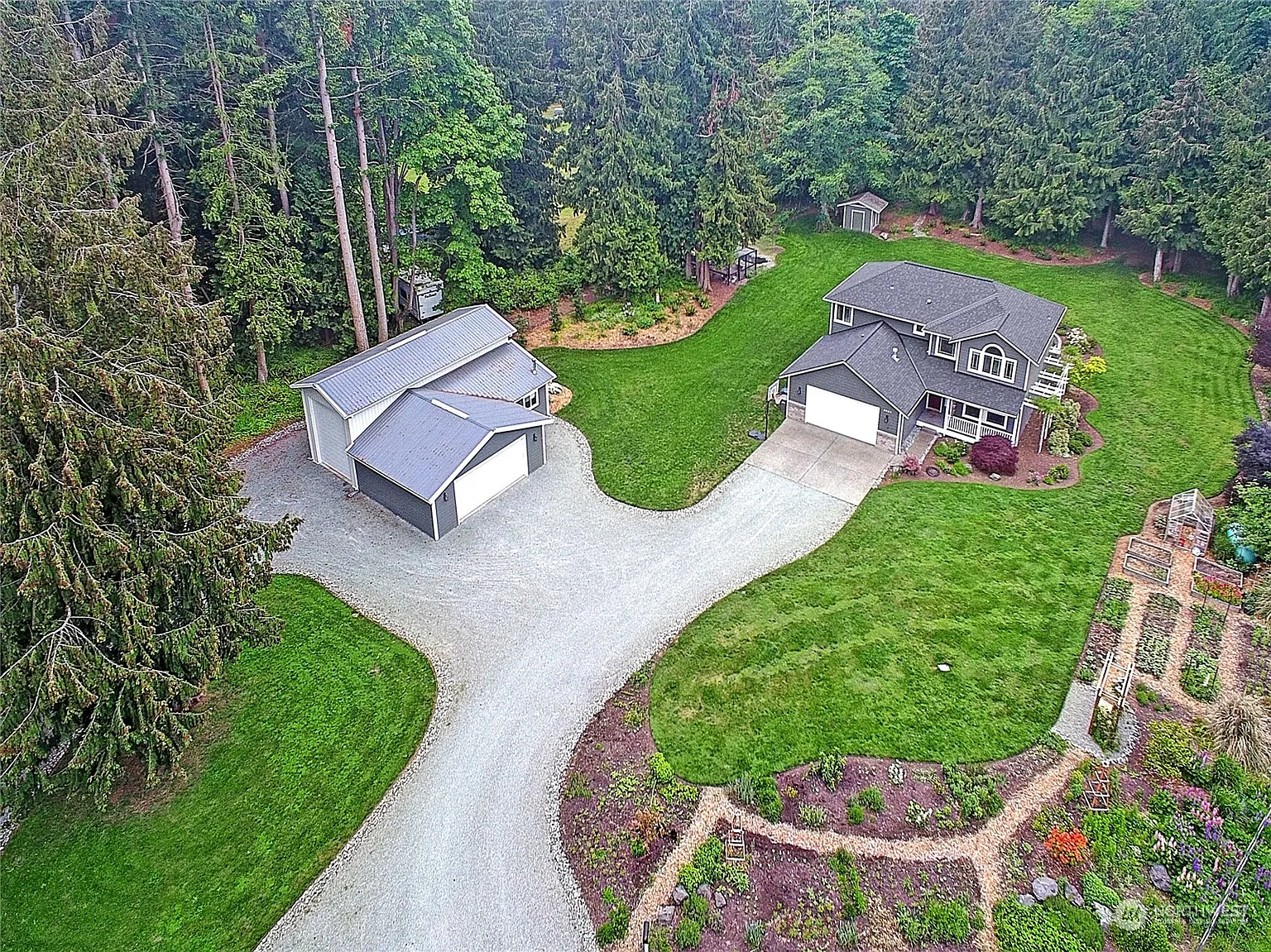 2984 Janet Avenue photo 1