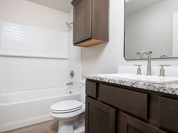 3rd image of 3104 Settler Ave
