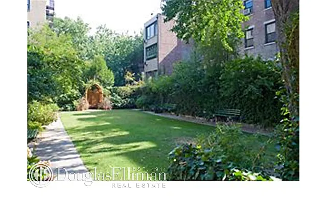 Rented by Douglas Elliman | media 8