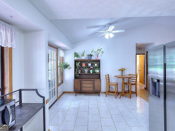 5th image of 3713 Quail Hollow Trl