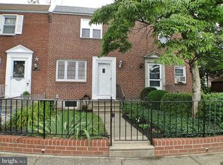 6613 Silverwood St, Philadelphia, PA 19128