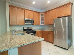 411 S 9th St APT 2R, Philadelphia, PA 19147